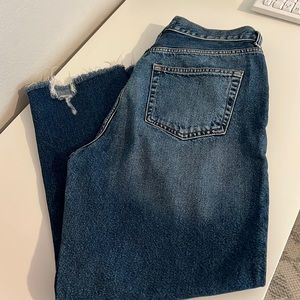 Excellent Condition- Forever 21 Women’s Boyfriend Jeans